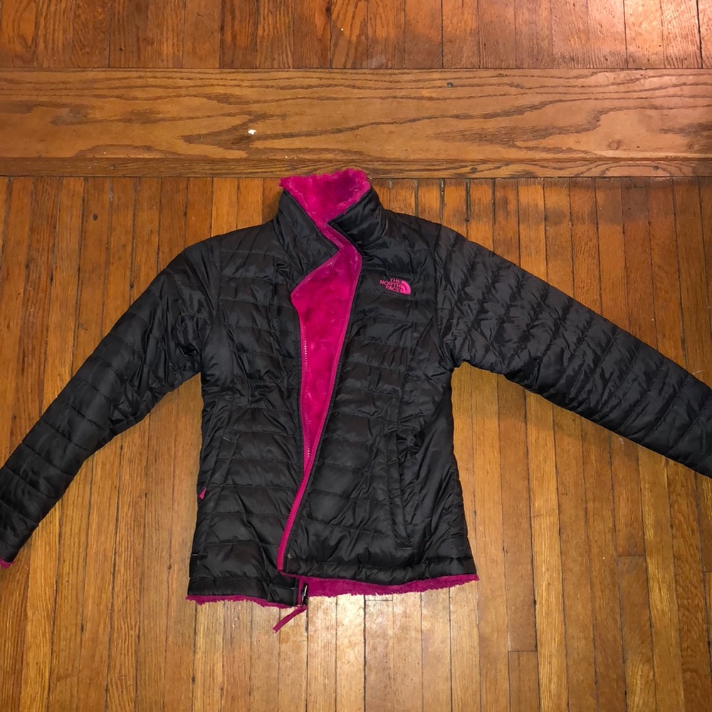 Girls Reversible north face jacket